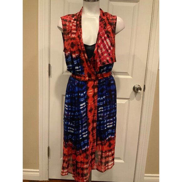 BCBG Max Azria Isla Persian Red White Blue Patterned V-Neck Dress, Size M - Picture 1 of 9